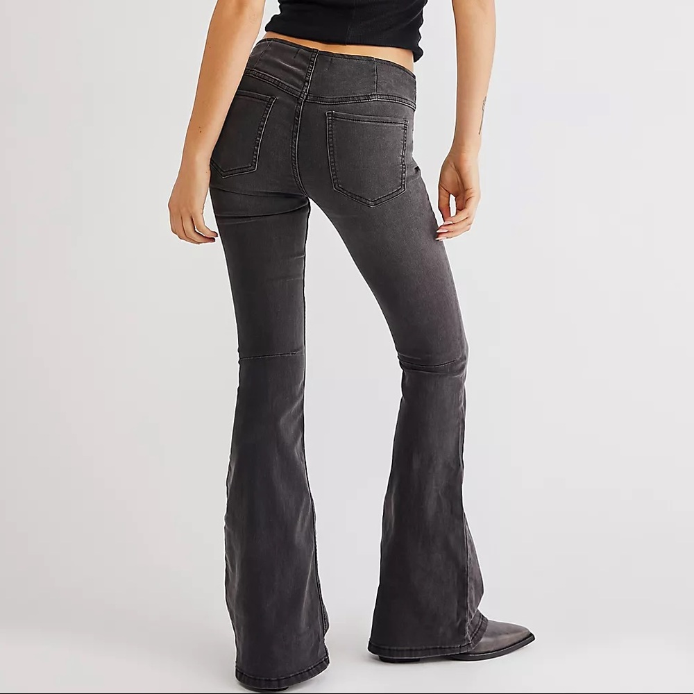 FREE PEOPLE | We The Free - Penny Pull-On Flare Jeans - Picture 5 of 8